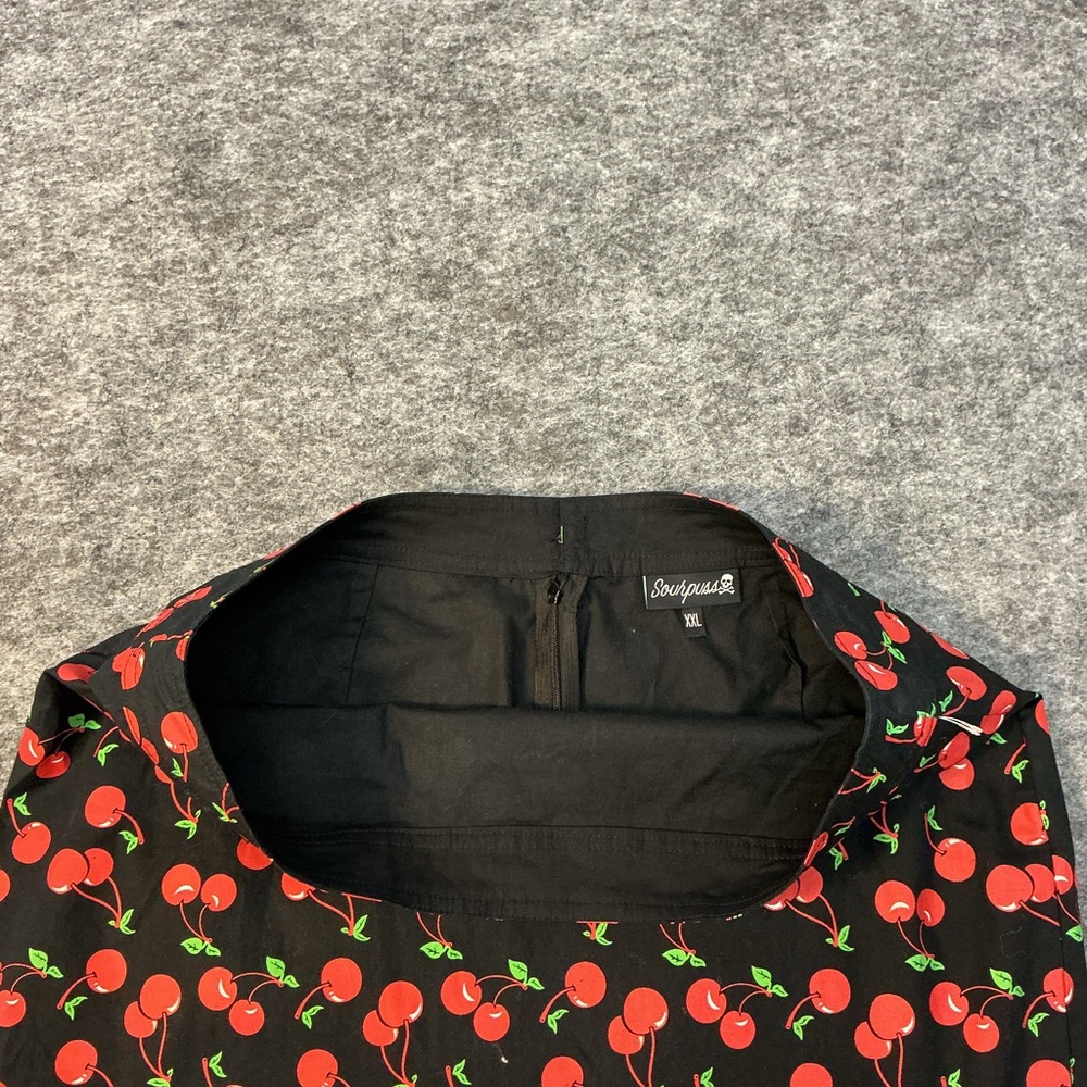 Sourpuss Pin Up Retro 50s Style Cherry Print Black Skirt Size XXL - Picture 3 of 4